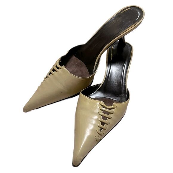 Gorgeous Guissepe Zanotti Cream Colored Leather Mules Like New Size 39 US 8 - Picture 4 of 13